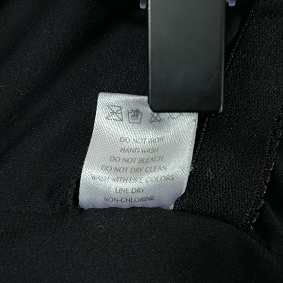 Coral Reef One Piece Swimsuit Leopard Print Pink Mauve Black Colorblock Small - Picture 5 of 6